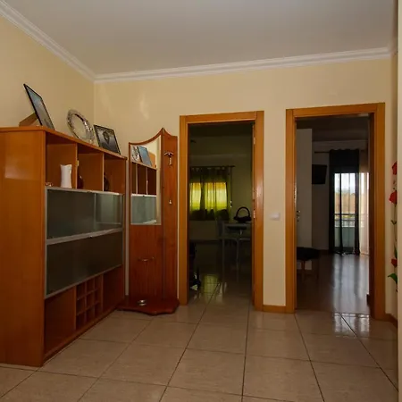 Alojamento Das Mos Apartamento *