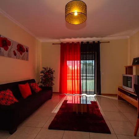 Alojamento Das Mos * Carvalhal (Oeste)